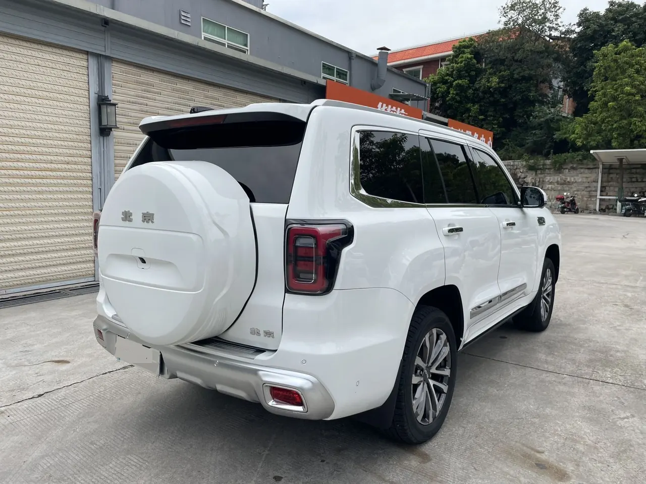 Beijing 2022 BJ60 48V 2.0T 11th Edition 5-seat Automatic Gear 9