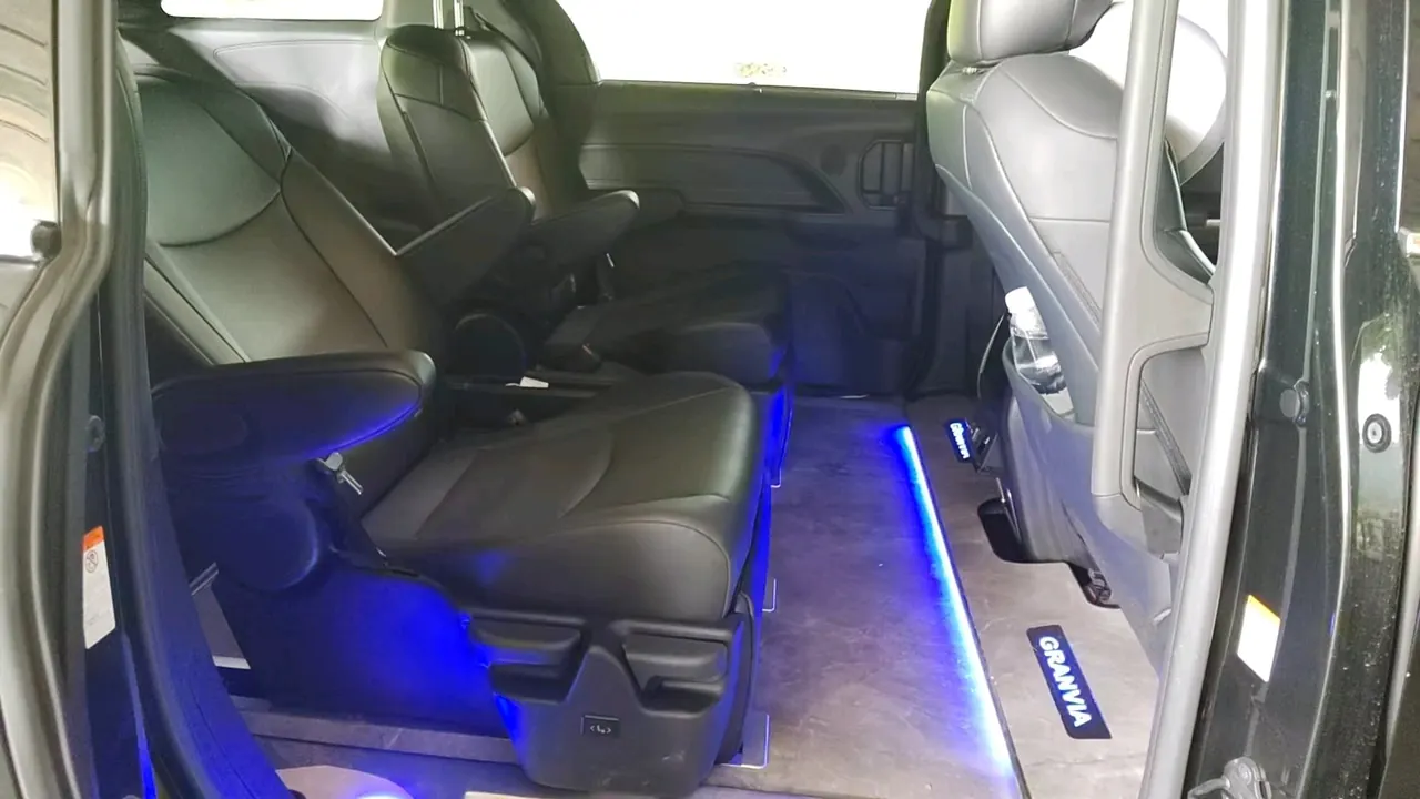 Toyota 2024 Grevia HYBRID 2.5 Stepless Comfort Edition Automatic Transmission 5