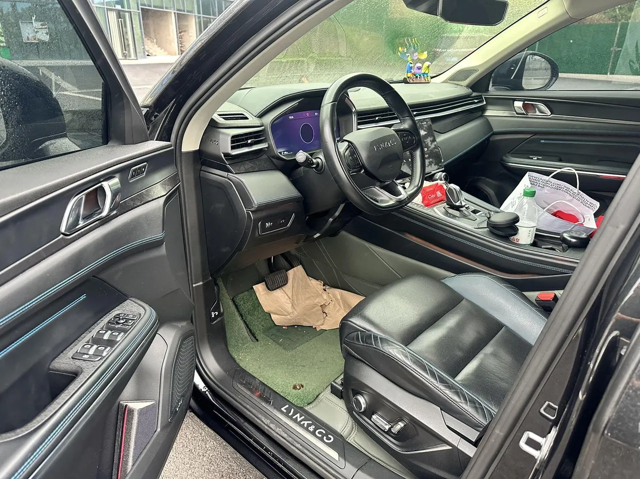 LYNK&amp;CO 2022 LYNK&amp;CO 05 2.0TD Two-wheel Drive Halo Automatic Gear 4