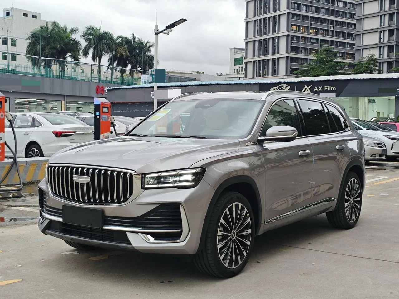 Open image lightbox: Geely 2025 XingyueL (Monjaro) 2.0TD Oriental Yao Star-Gazing Edition Automatic Transmission