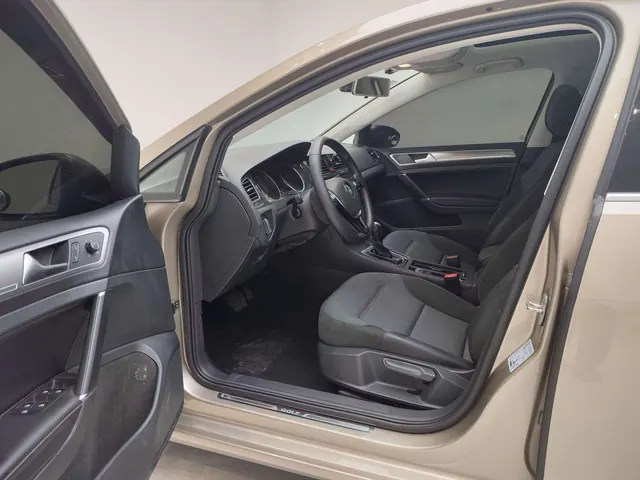 Volkswagen 2020 Golf 7 1.4TSI 280TSI Comfortable Automatic 4