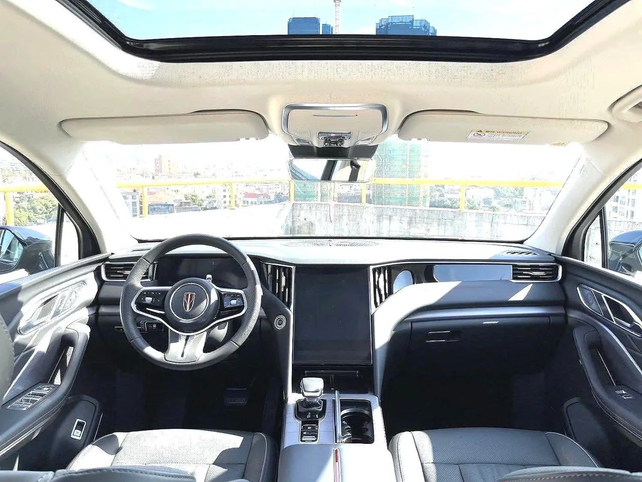 HongQi 2024 HS7 PHEV 2.0T 4-wheel drive flag smooth version 6-seat automatic gear 2