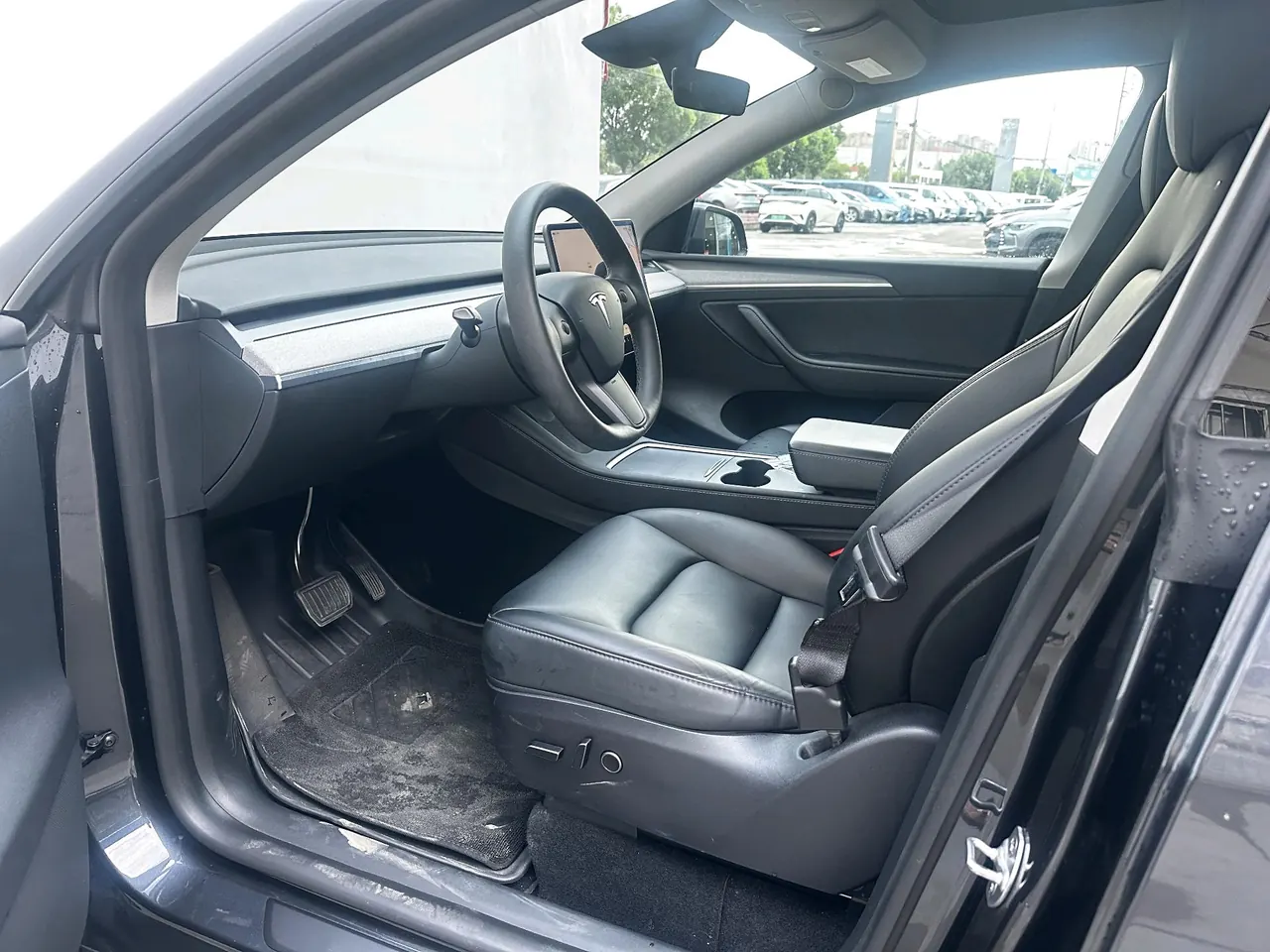 Tesla 2024 Model Y rear-wheel drive version automatic transmission 4