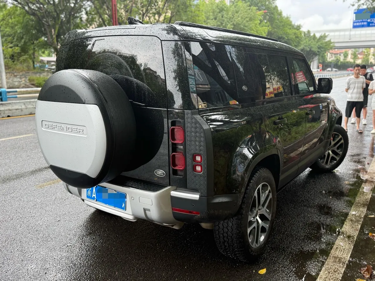 Land Rover Guard (Imported) 2022 Guard 110 48V 3.0T P400 Diablo Special Edition Automatic Gear 6