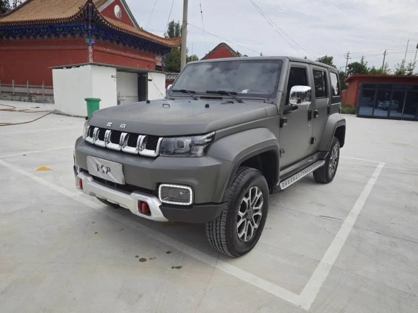 Open image lightbox: Beijing 2020 BJ40 2.0T 4-wheel drive city hunter version chivalrous automatic gear
