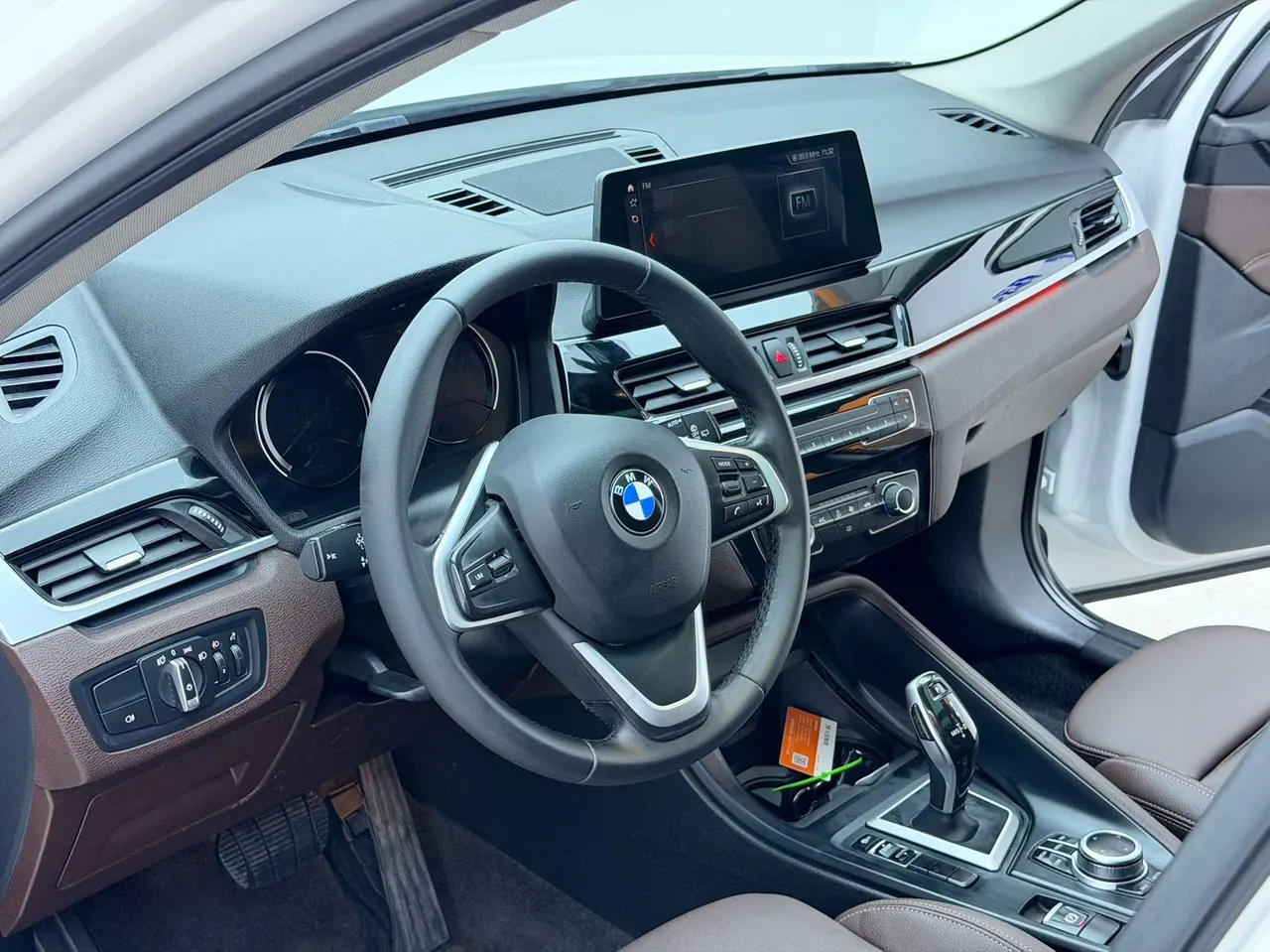 BMW 2022 X1 sDrive20Li 1.5T fashion automatic gear 6