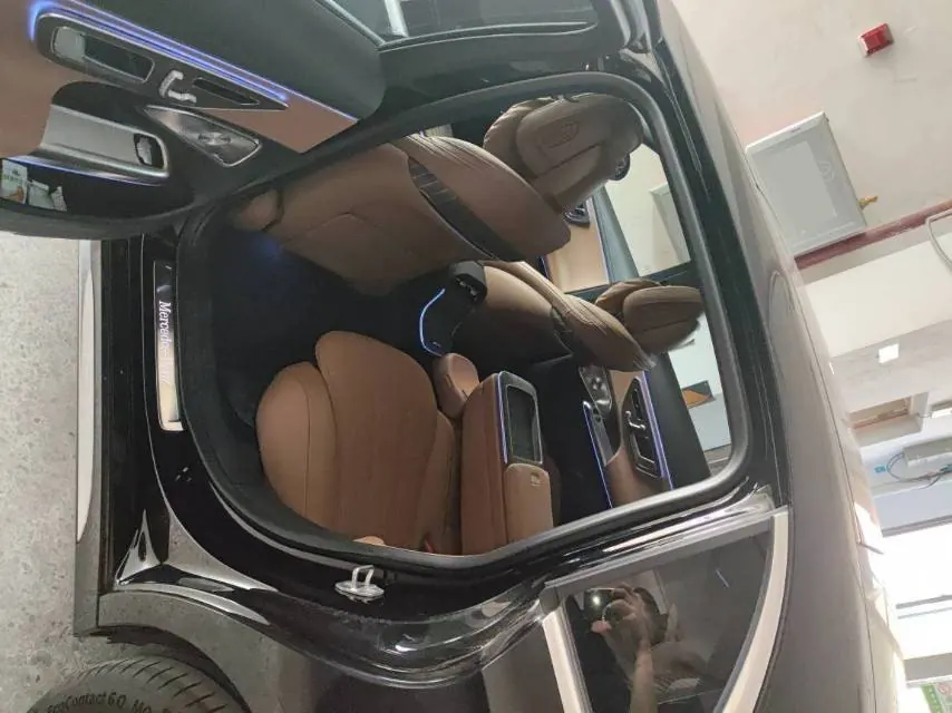Mercedes Benz E Class 2024 E 300 L 48V 2.0T Luxury Automatic Gear 5