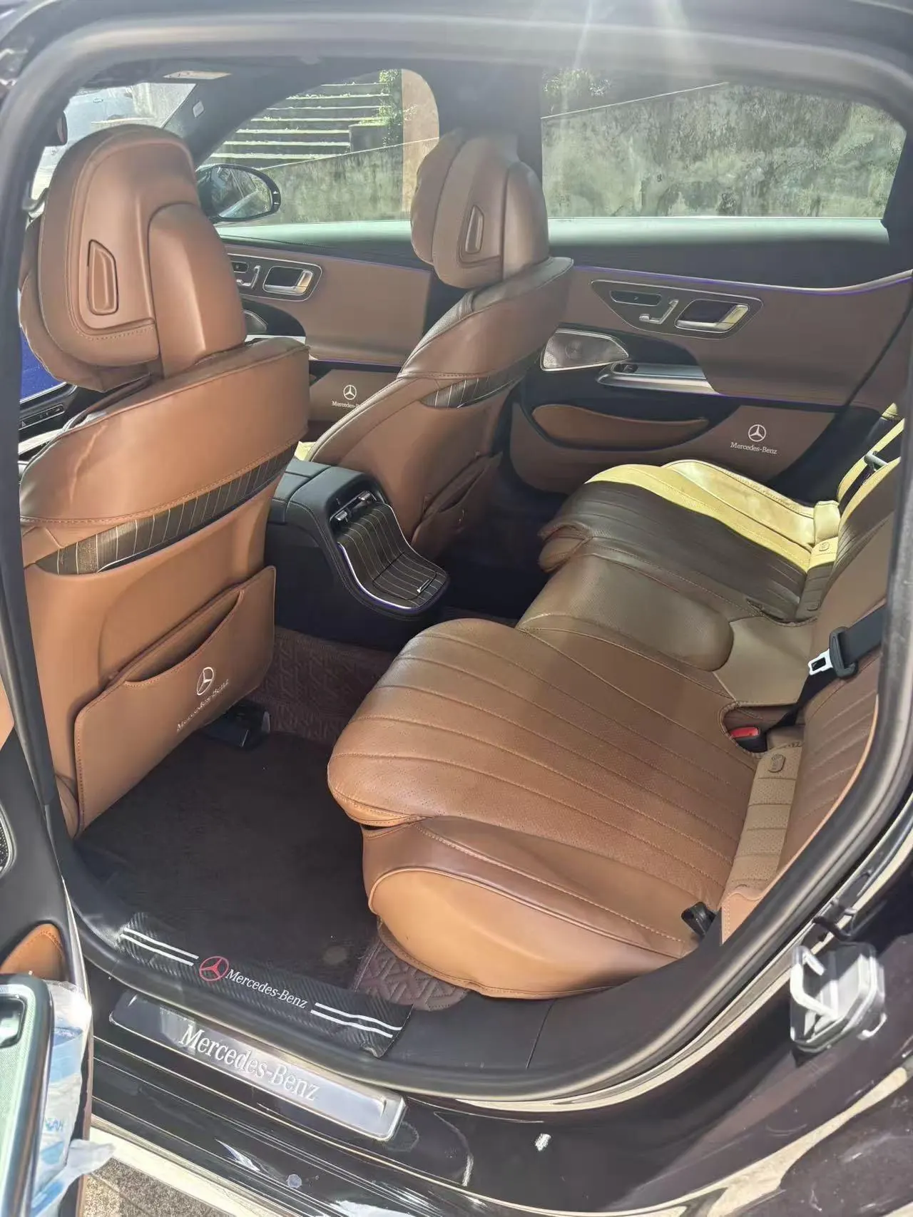 Mercedes Benz E Class 2024 E 300 L 48V 2.0T Luxury Automatic Gear 5