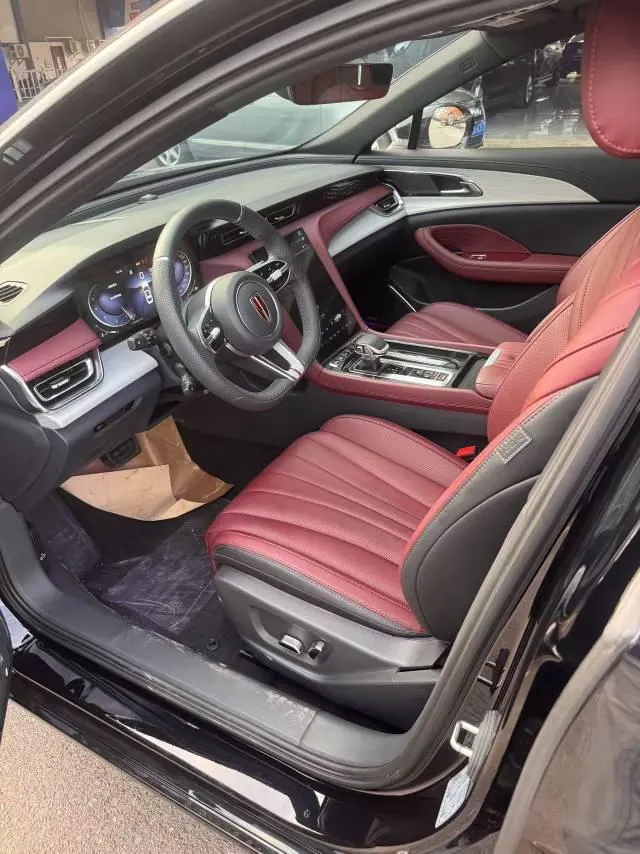 HongQi 2025 H5 2.0T Xuan Ying Edition Automatic Gear 6