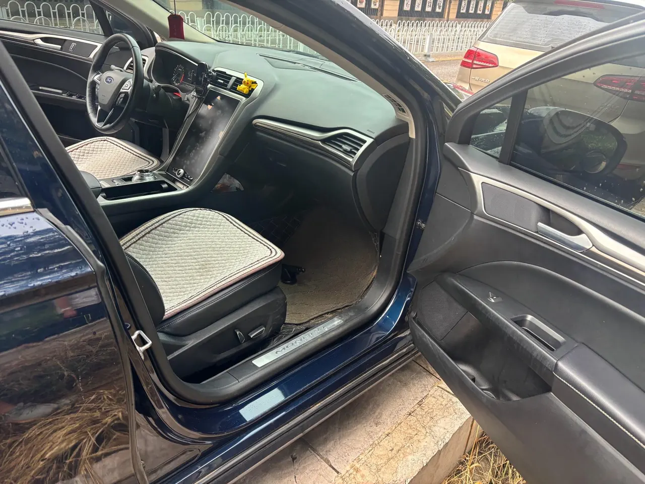 Ford 2020 Mondeo 1.5T EcoBoost 180 Fashion Automatic 3