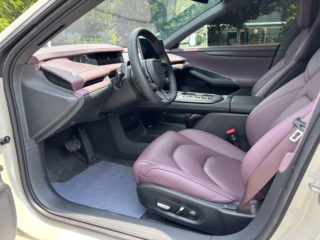 MI 2024 SU 7 830km Rear Drive Ultra Long Endurance High-end Smart Drive Pro Edition Automatic Gear 5