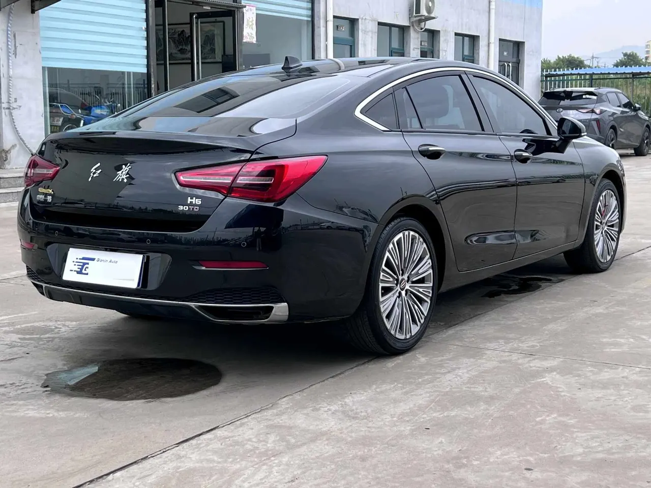 HongQi 2022 H5 1.5TD Flag Rhyme Edition Automatic Gear 10