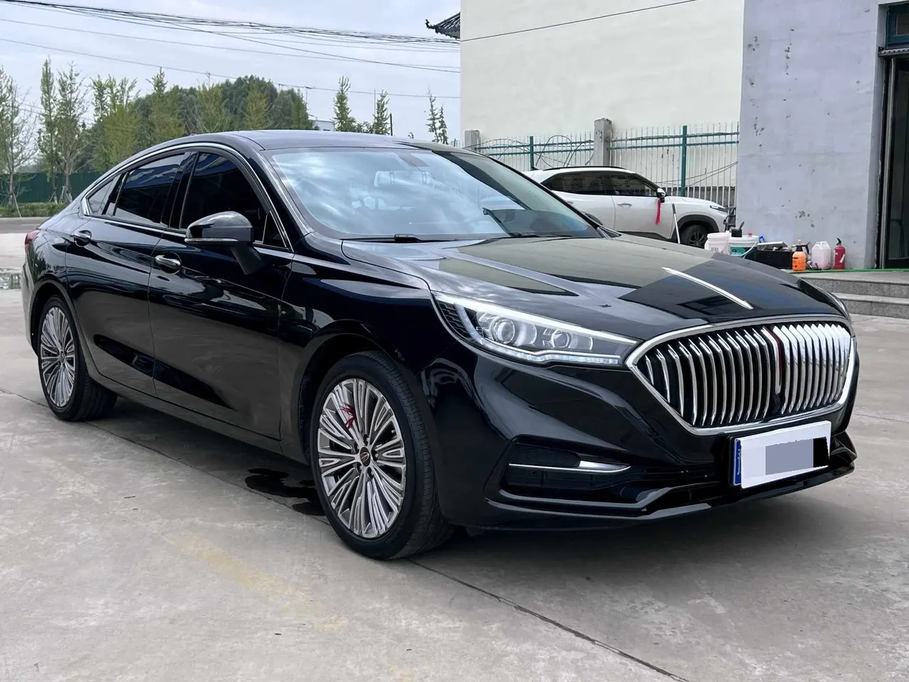 HongQi 2022 H5 1.5TD Flag Rhyme Edition Automatic Gear 8