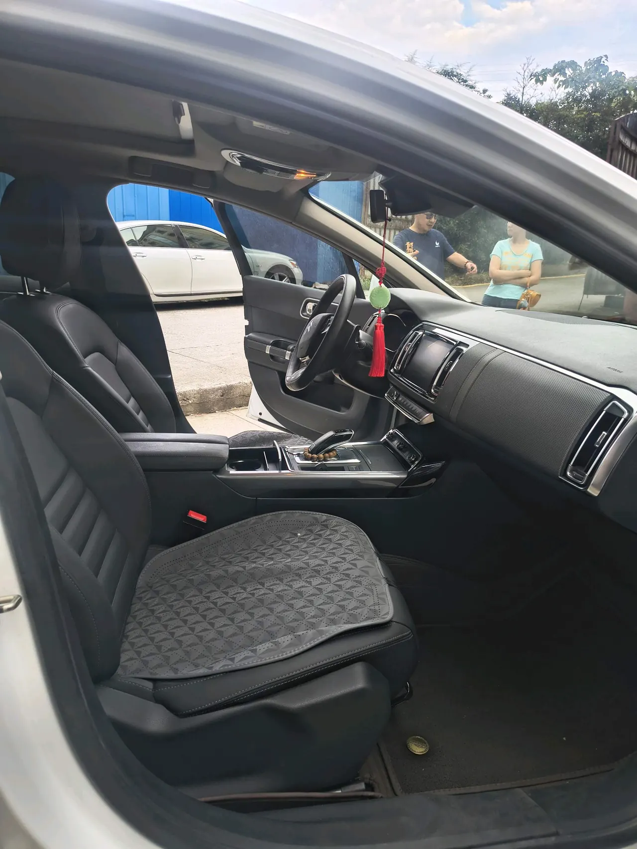 Citroen 2020 C6 1.8THP 400THP luxury automatic gear 11
