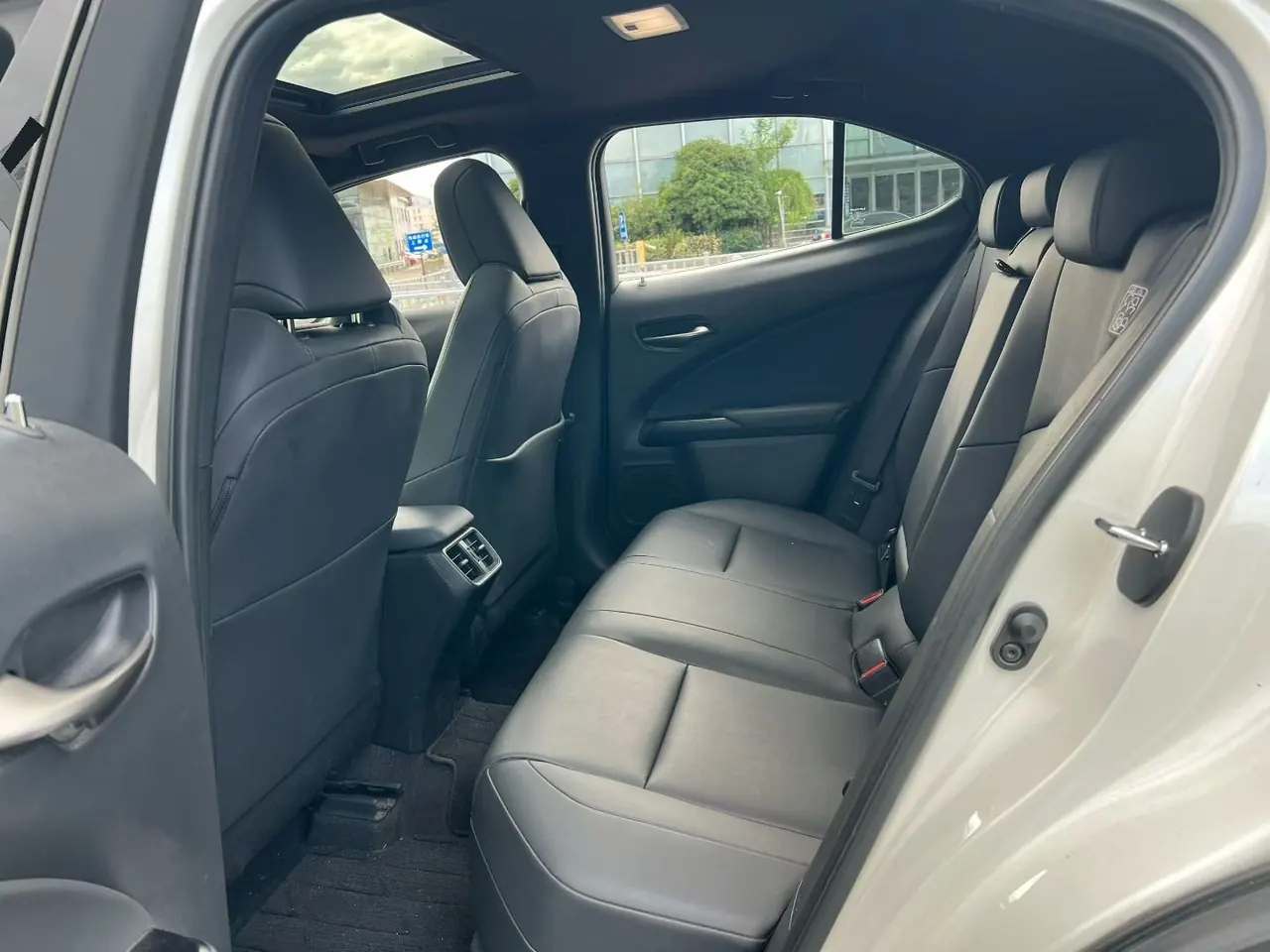 Lexus UX (Imported) 2020 UX200 2.0 Stepless Special Edition Automatic Gear 6