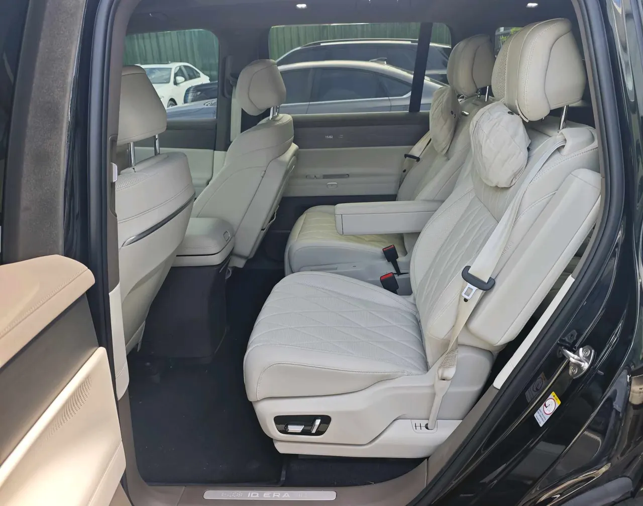 Volkswagen 2026 ID.ERA 9X Max 4-wheel drive automatic gear 6
