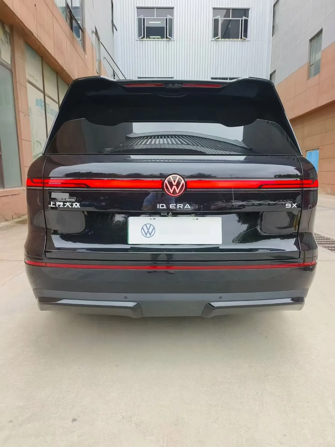 Volkswagen 2026 ID.ERA 9X Max 4-wheel drive automatic gear 8