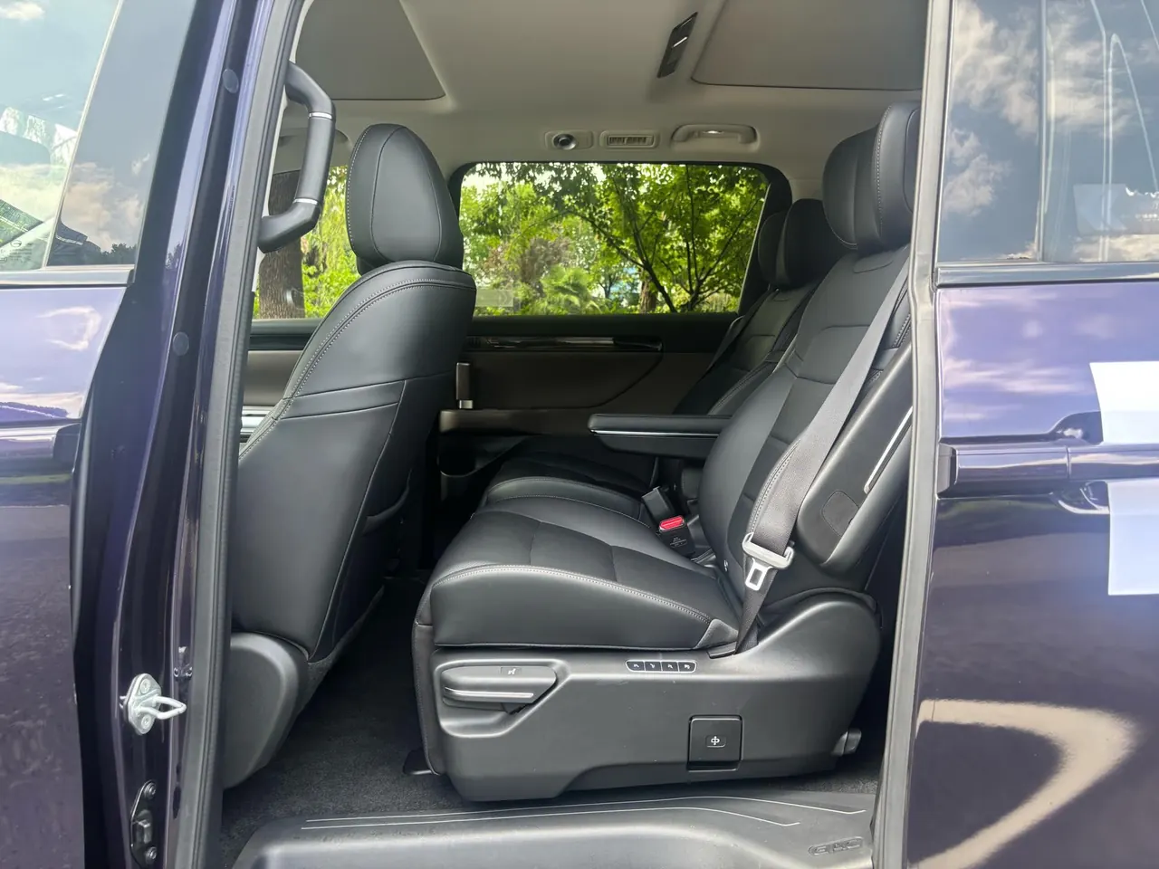 GAC Trumpchi 2024 E8 2.0 150km MAX Automatic Transmission 6
