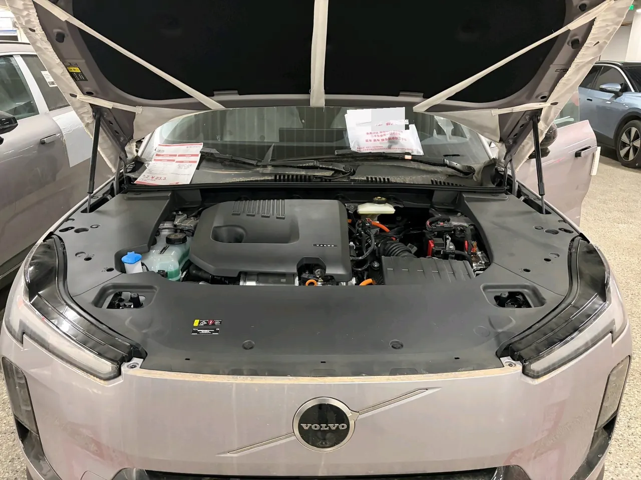 Volvo 2026 XC70 1.5T 4-wheel drive long endurance Core automatic gear 2