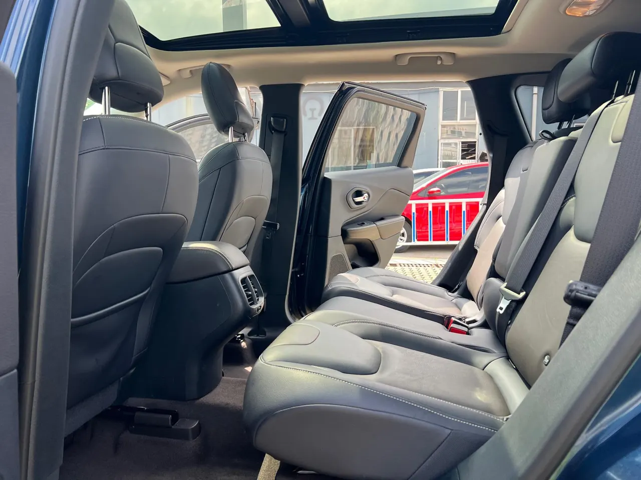 Jeep 2020 Free Light 100.00g Drive Classic Sports Edition Automatic Gear 10
