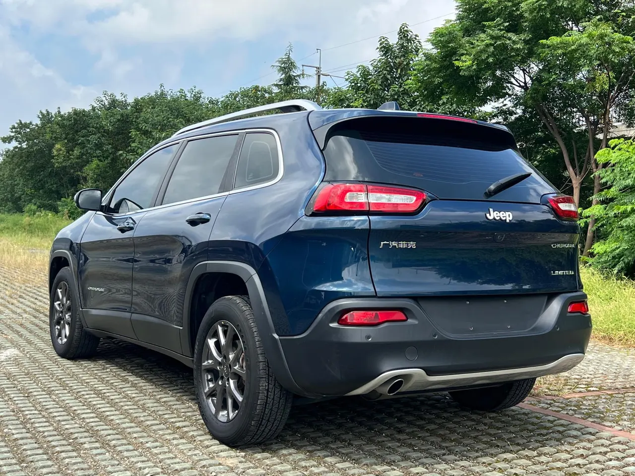Jeep 2020 Free Light 100.00g Drive Classic Sports Edition Automatic Gear 4