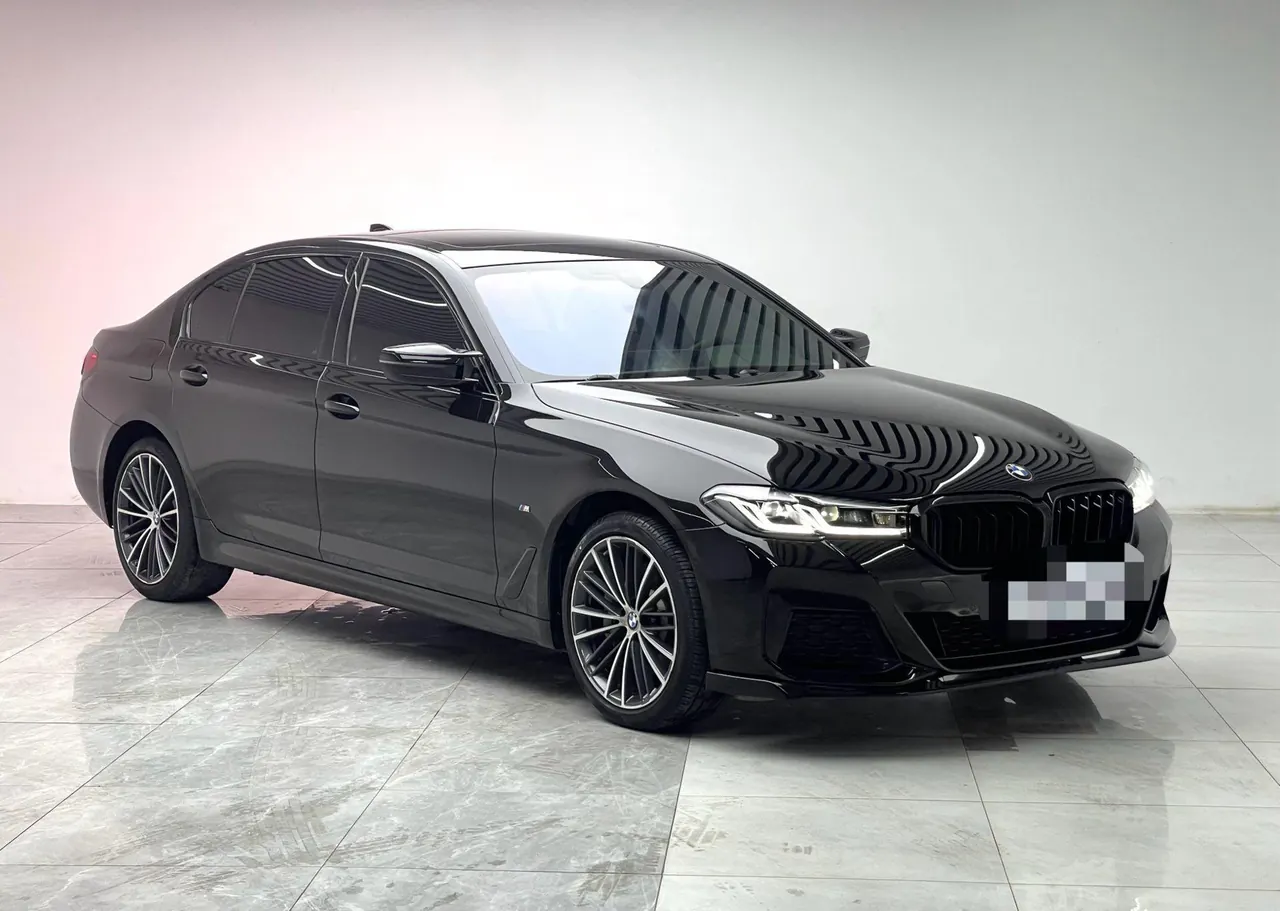 BMW 5 Series 2021 530Li 2.0T Leading M Sports Suit Automatic Gear 3