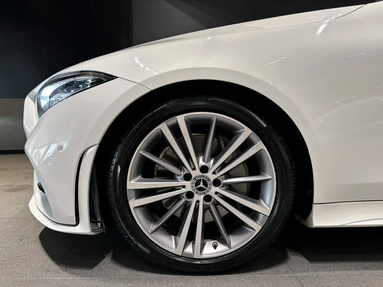 Mercedes Benz CLS (Imported) 2020 CLS 300 2.0T Dynamic Automatic Gear 9