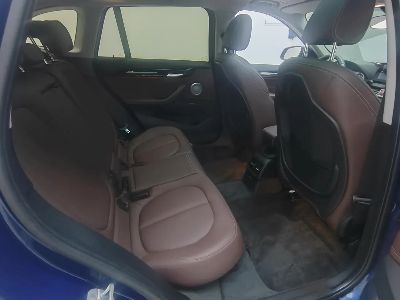 BMW 2022 X1 sDrive25Li 2.0T Leading Automatic Gear 2