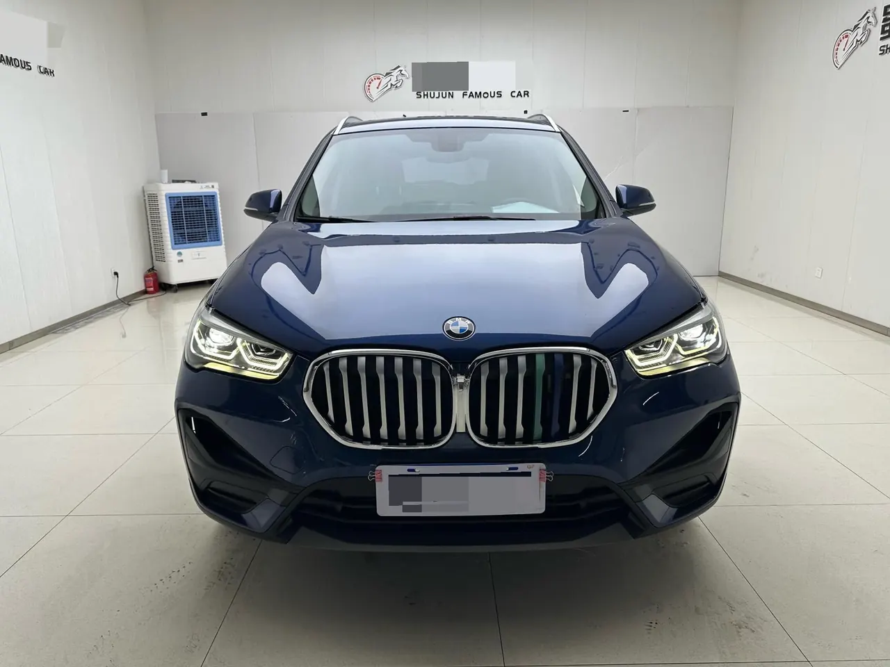 BMW 2022 X1 sDrive25Li 2.0T Leading Automatic Gear 3