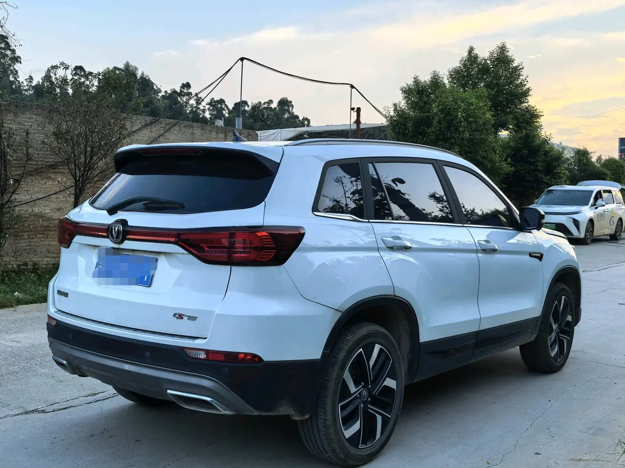 ChangAn 2024 CS75 1.5T Enjoy Deluxe Automatic Gear 9