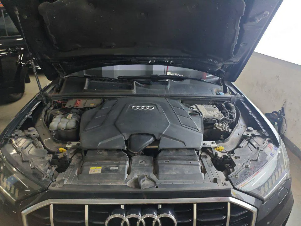 Audi Q7 (Imported) 2021 Q7 48V 3.0TFSI 55TFSI Quattro S line Honorable Automatic Gear 5