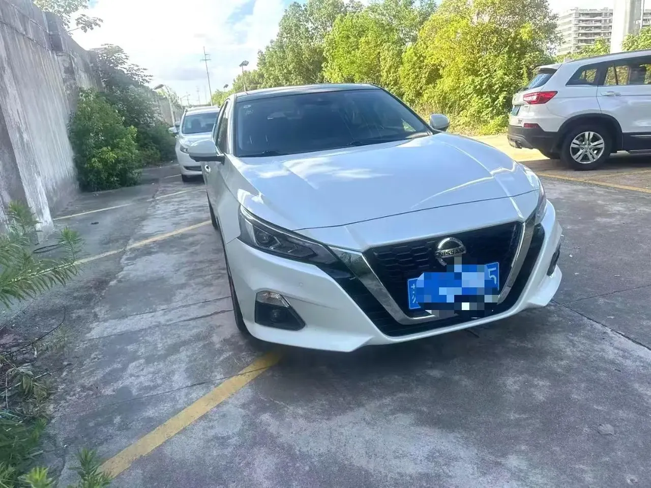 Nissan 2021 Teana 2.0 Stepless XL Upper AD1 Smart Navigation Edition Automatic Gear 3