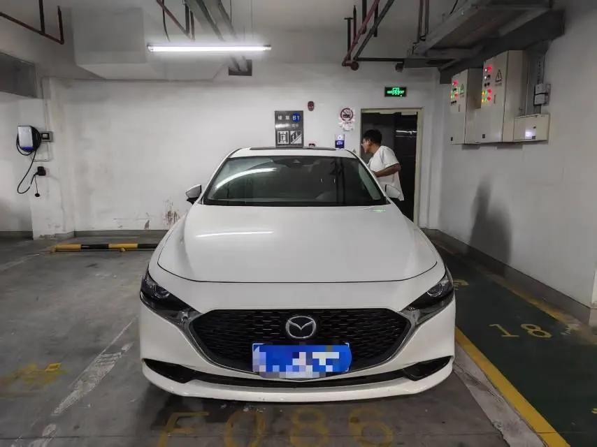 Mazda 3 Oncorsela 2021 Mazda 3 Oncorsela-sedan 2.0 elegant automatic gear 2