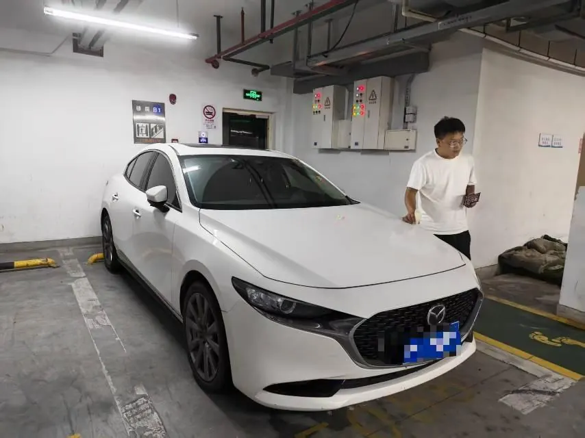 Mazda 3 Oncorsela 2021 Mazda 3 Oncorsela-sedan 2.0 elegant automatic gear 3