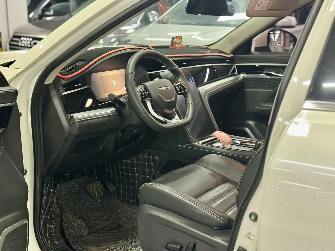 Venucia 2021 Venucia Star 48V 1.5T 260T Star Edition Automatic Gear 3