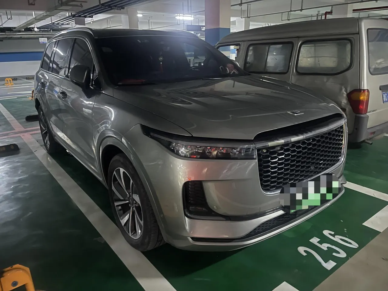 Li 2021 ONE 1.2T extended range 6-seat automatic gear 2