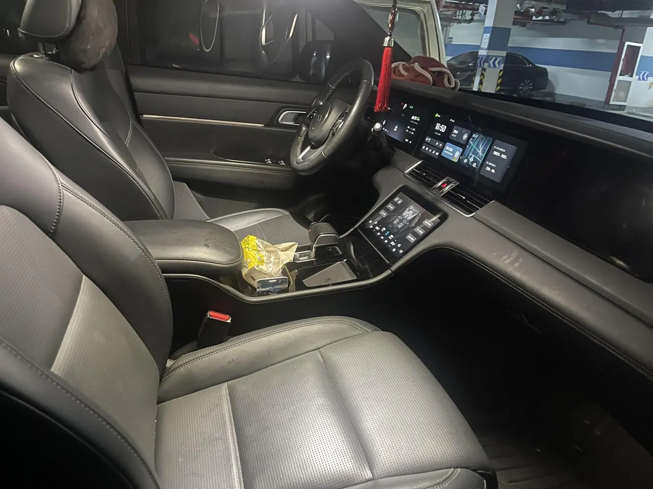 Li 2021 ONE 1.2T extended range 6-seat automatic gear 4
