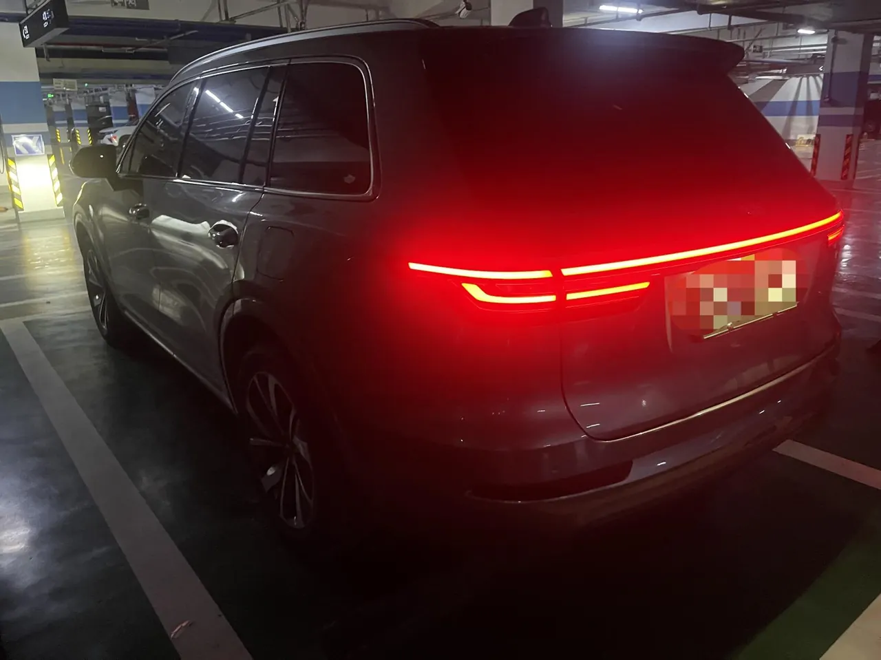 Li 2021 ONE 1.2T extended range 6-seat automatic gear 5