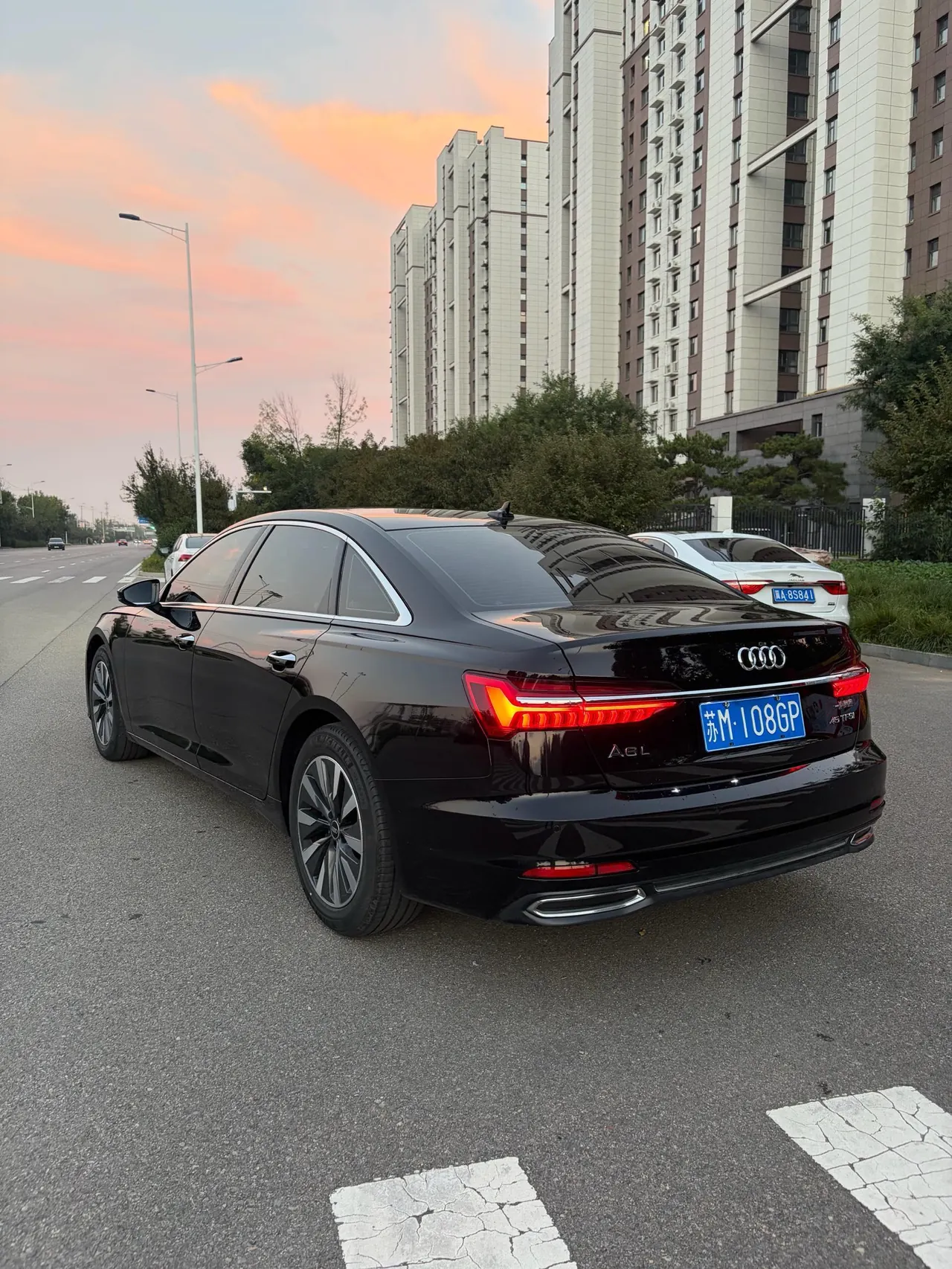 Audi 2022 A6L 2.0TFSI 45TFSI Zhenzhiya Automatic Gear 7