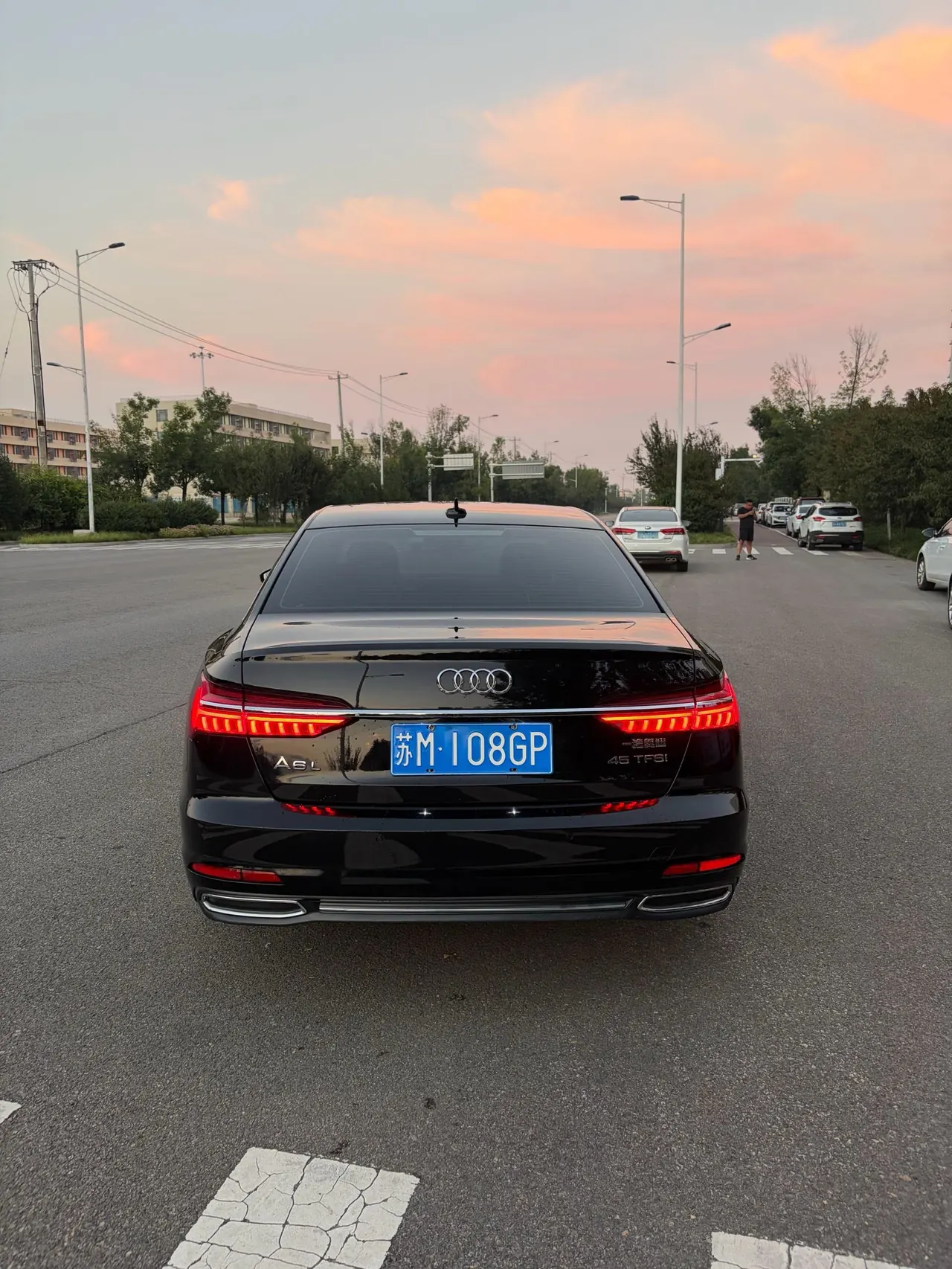 Audi 2022 A6L 2.0TFSI 45TFSI Zhenzhiya Automatic Gear 8