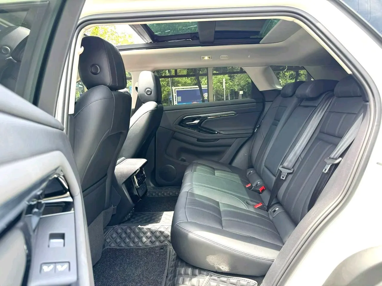 Land Rover 2021 Range Rover Aurora L 48V 2.0T 249PS R-Dynamic S Performance Edition Automatic Gear 8