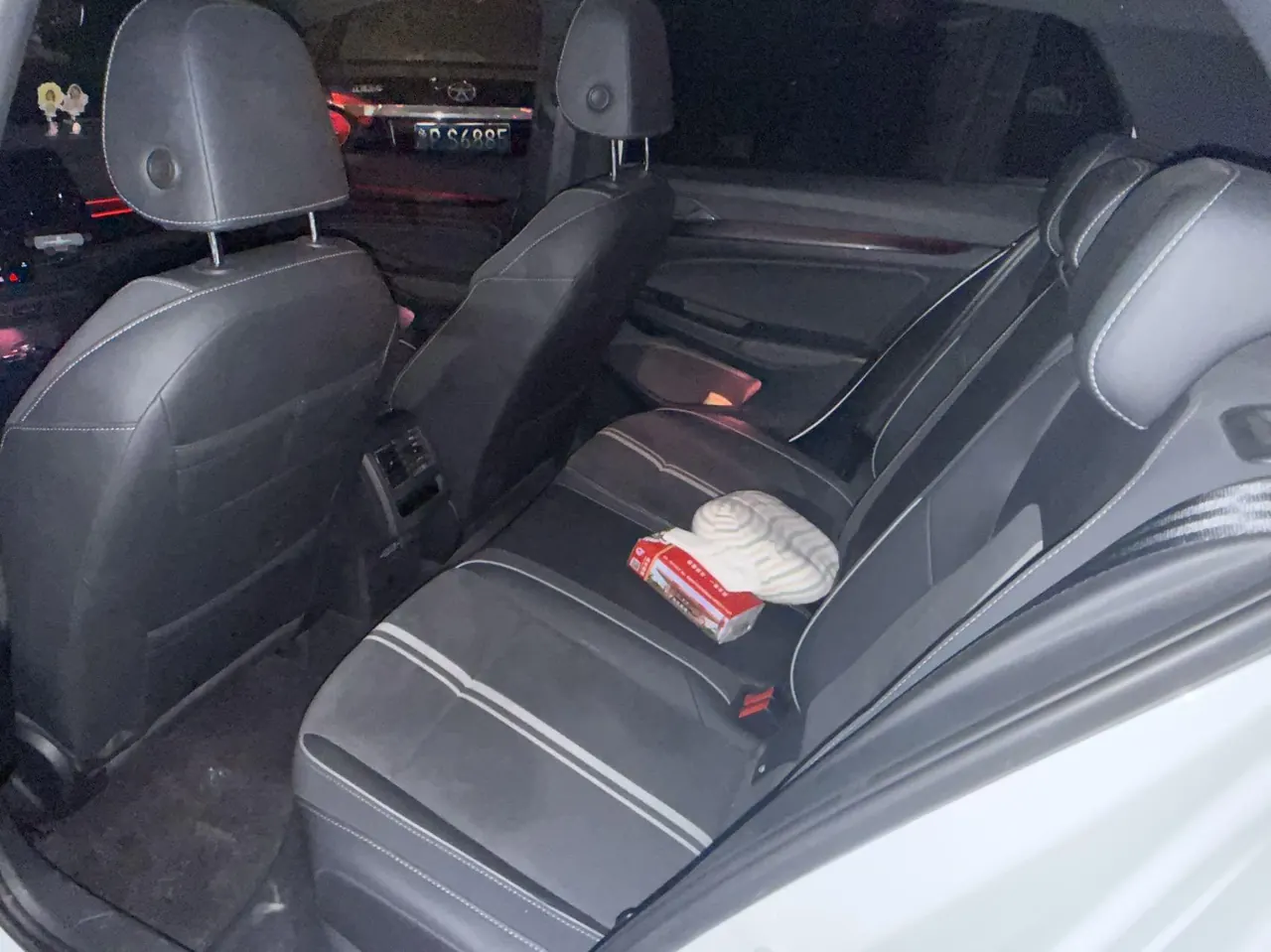 Volkswagen 2021 Golf 8 R-Line 1.4TSI 280TSI Automatic 3