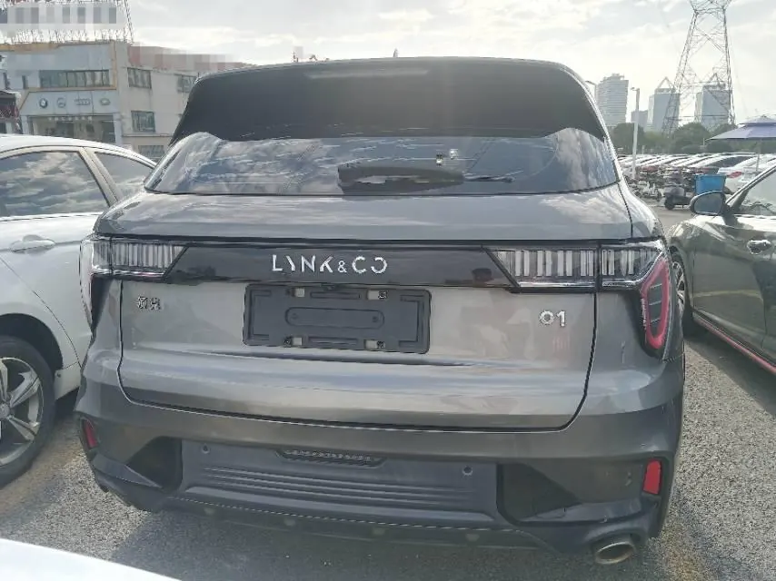 LYNK&amp;CO 2021 LYNK&amp;CO 01 2.0TD Two-Drive Pro Automatic 8