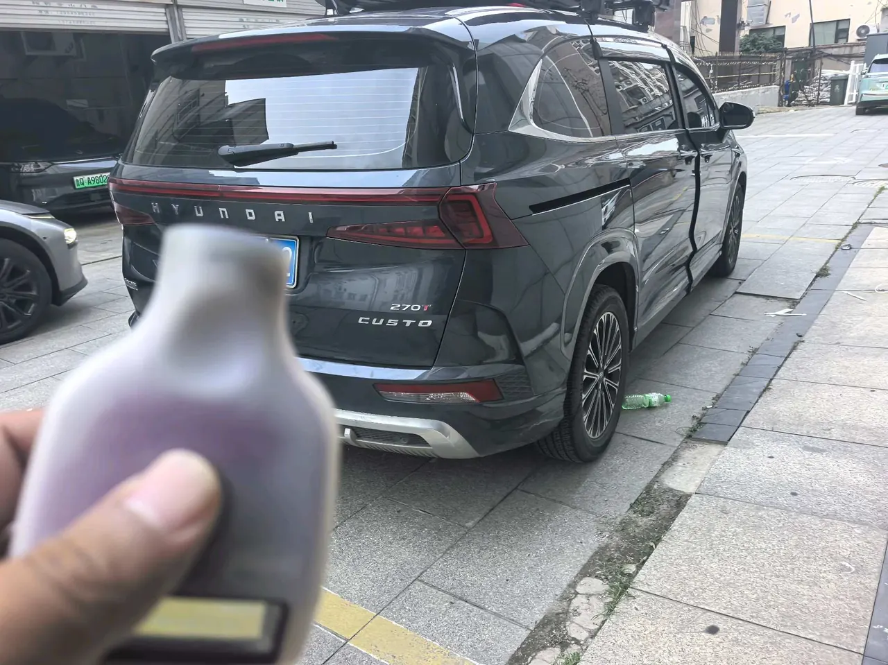 Hyundai 2024 Kusto 1.5TGDi 270TGDi LUX Premium Edition Automatic Gear 2