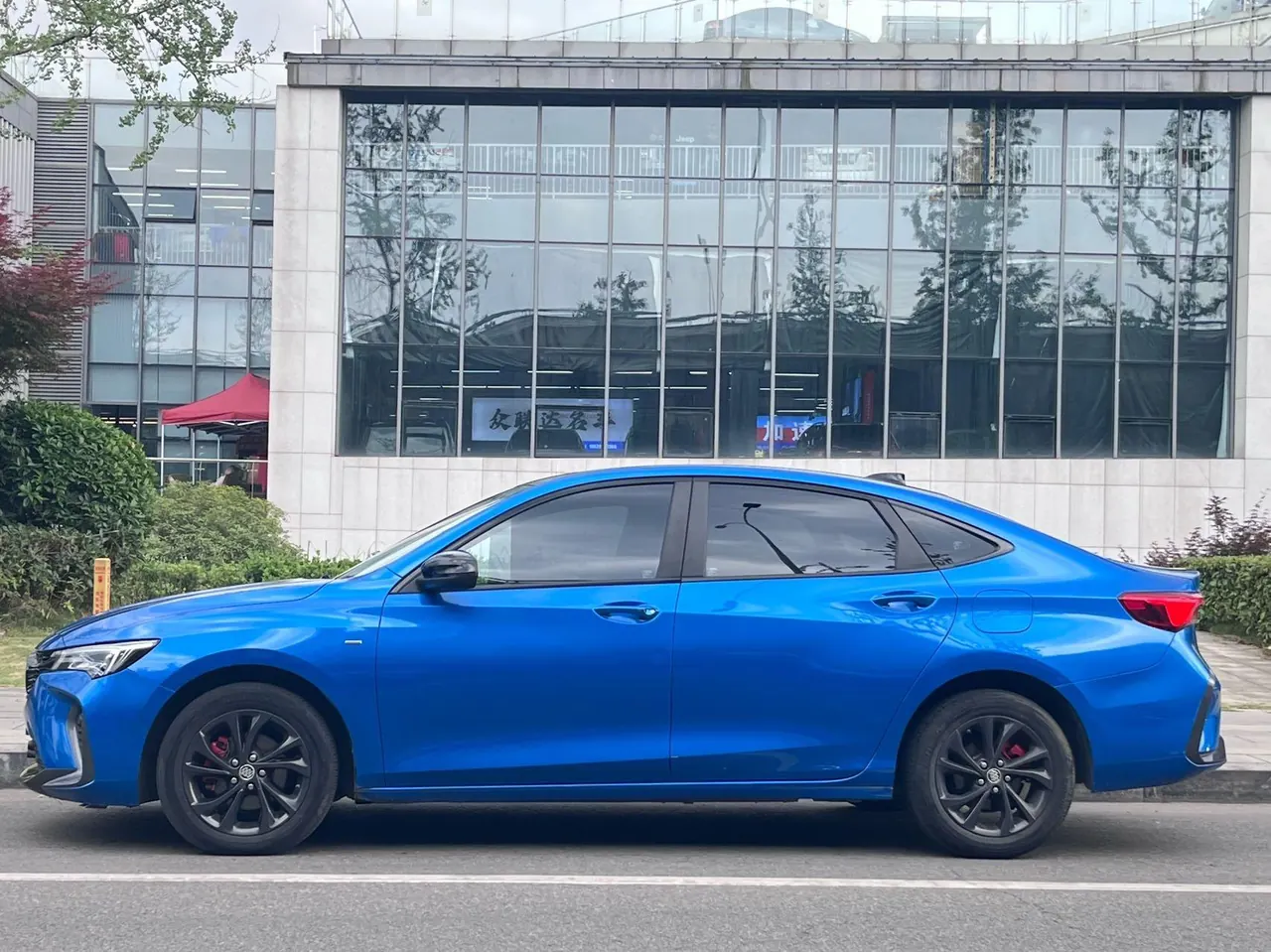 Buick 2022 Weilang GS Pro 1.5T Stepless High Wind Edition Automatic Gear 3