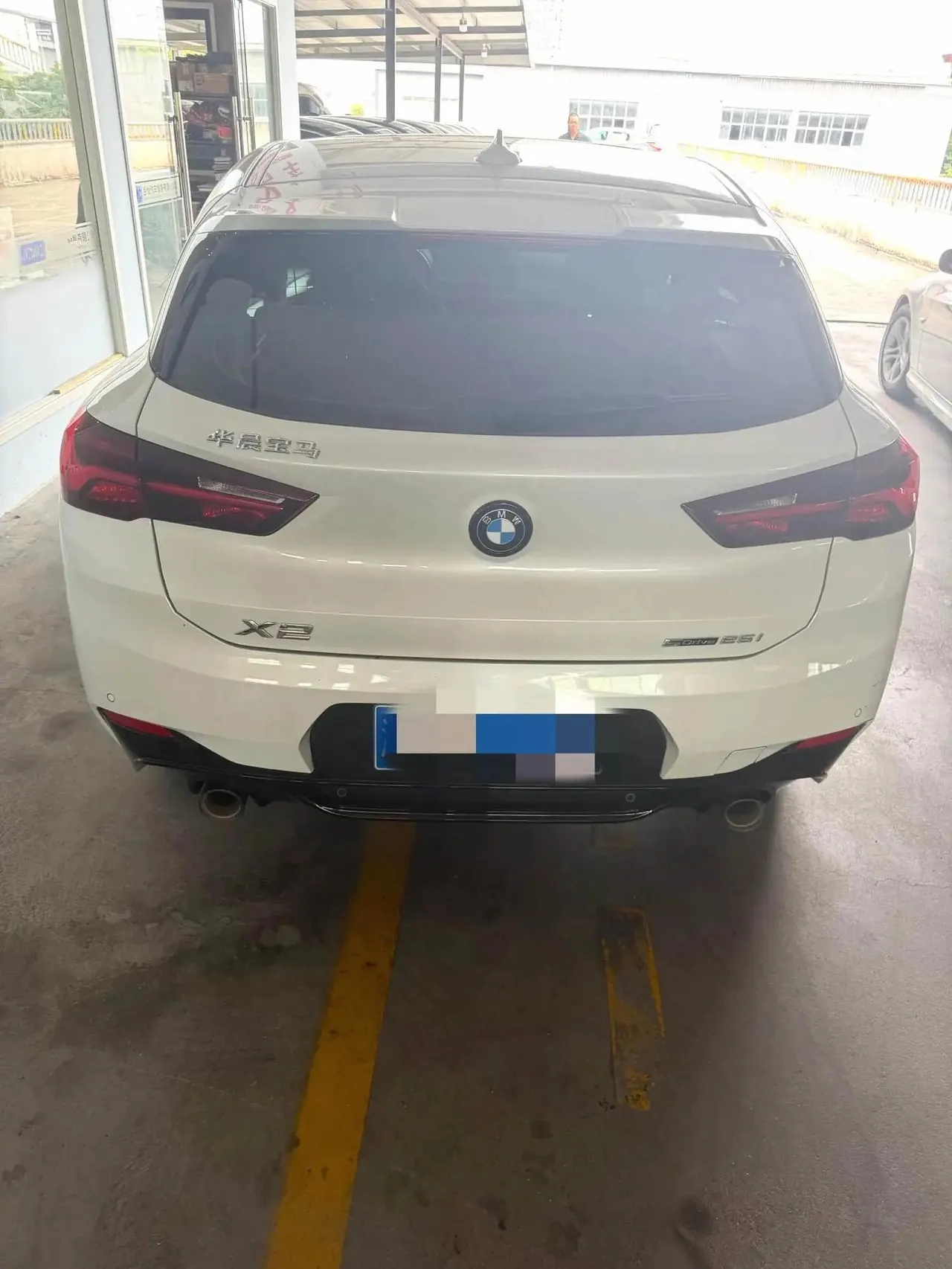 BMW 2021 X2 sDrive25i 2.0T Obsidian Night Edition Automatic Gear 2