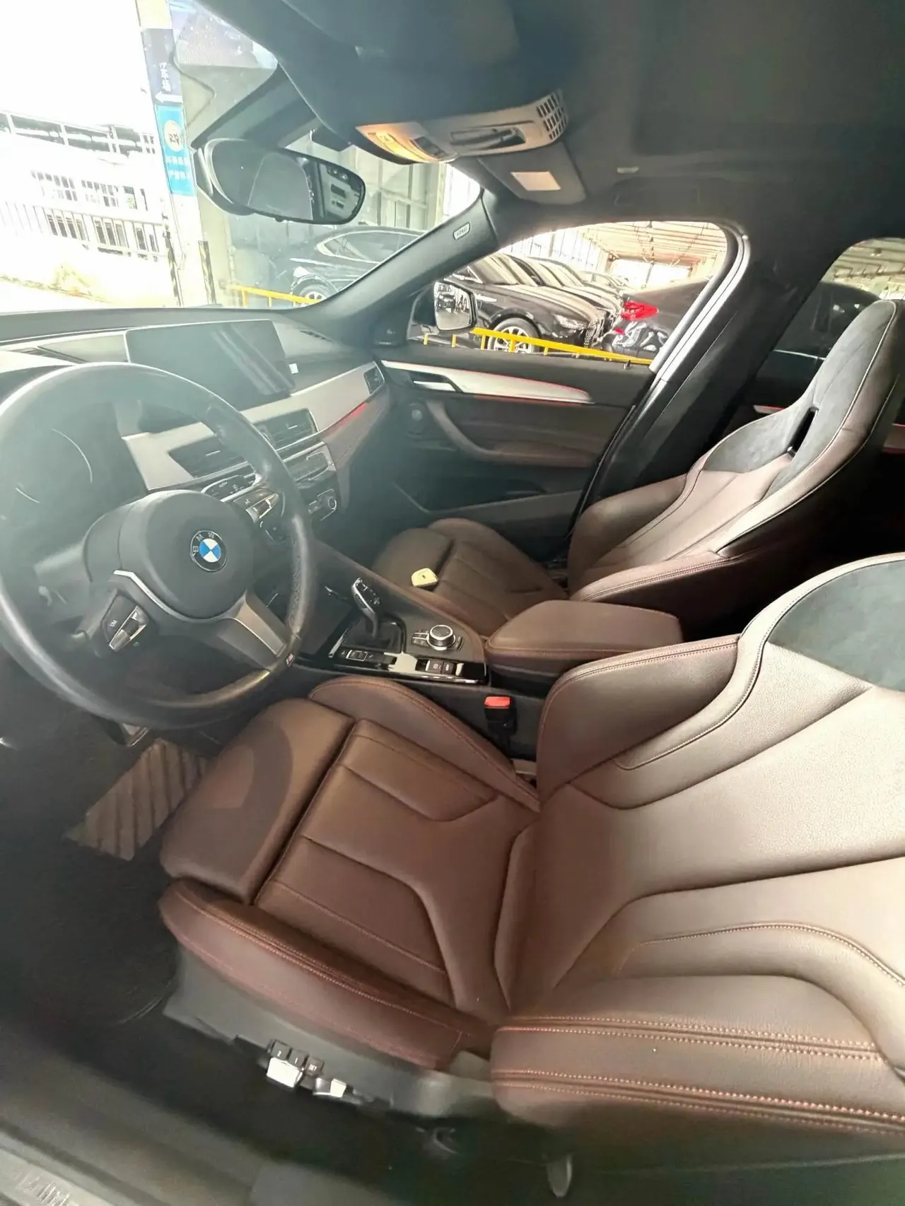 BMW 2021 X2 sDrive25i 2.0T Obsidian Night Edition Automatic Gear 6