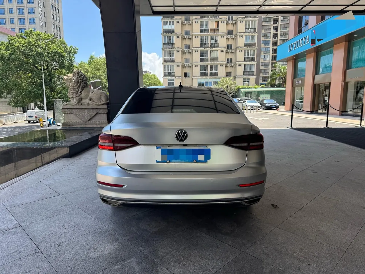 Volkswagen 2022 Lavida 1.4TSI 280TSI Deluxe Edition Automatic Gear 4