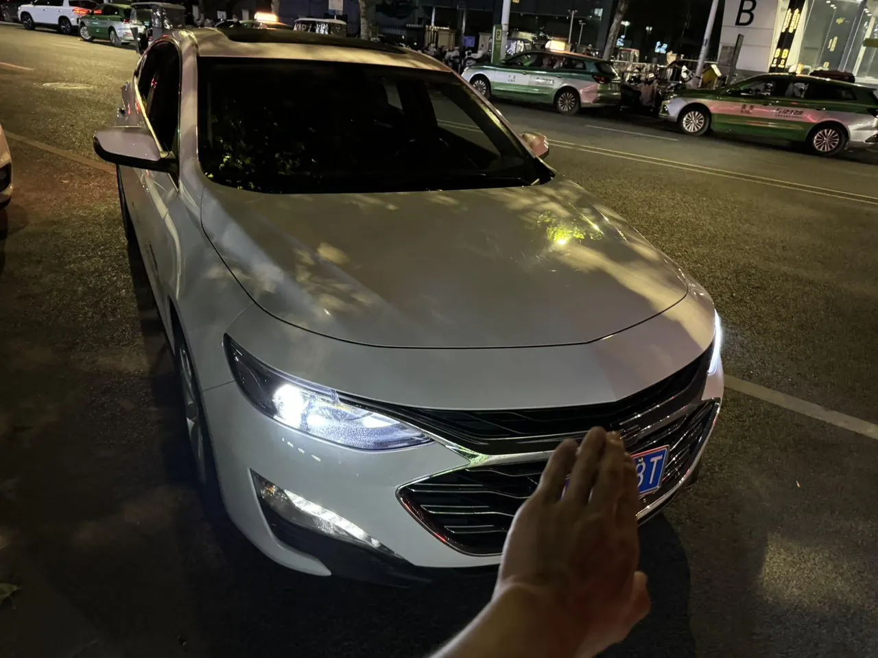 Chevrolet 2022 Malibu XL 1.5T 535T Sharp Edition Automatic Gear 3