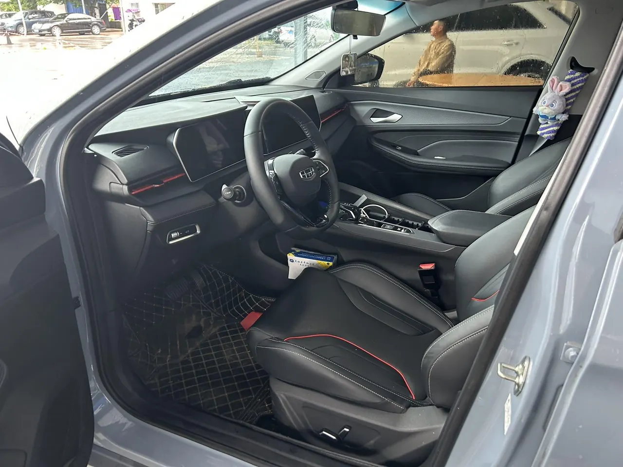 Geely 2024 Plantronics COOL 1.5T COOL Longteng Edition Automatic Gear 2